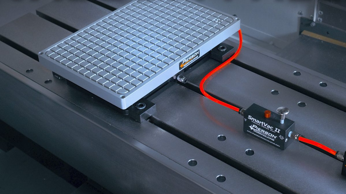 Vacuum fixture and connected lines on a machining-center table